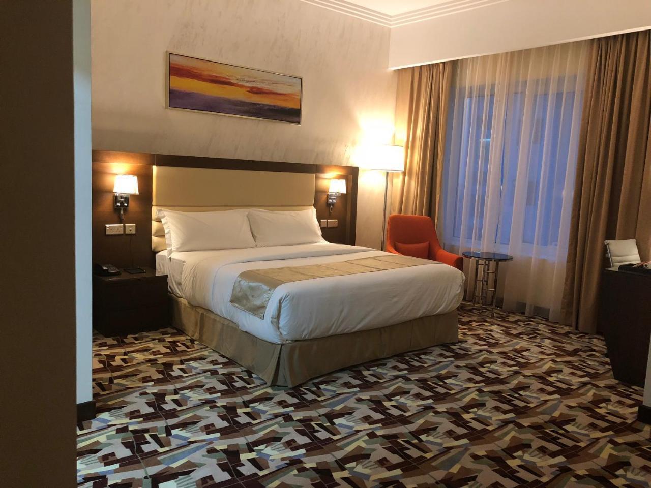 Al Murooj Grand Hotel