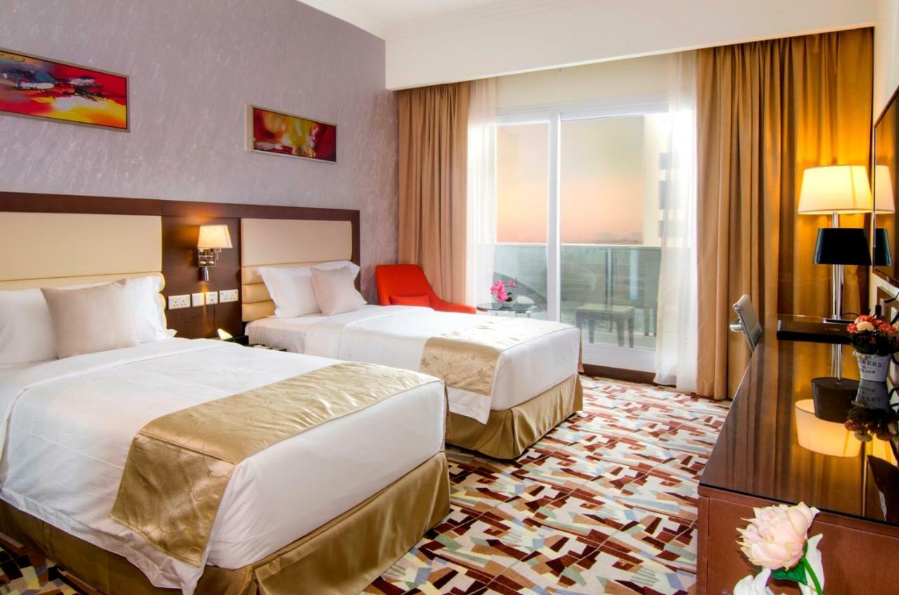 Al Murooj Grand Hotel 4*