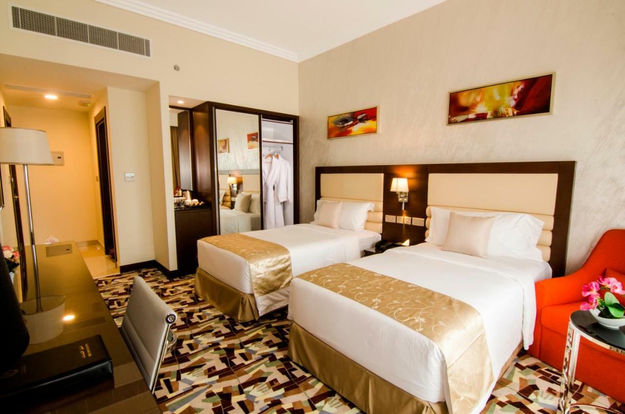 Al Murooj Grand Hotel 4*